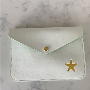 White beach purse